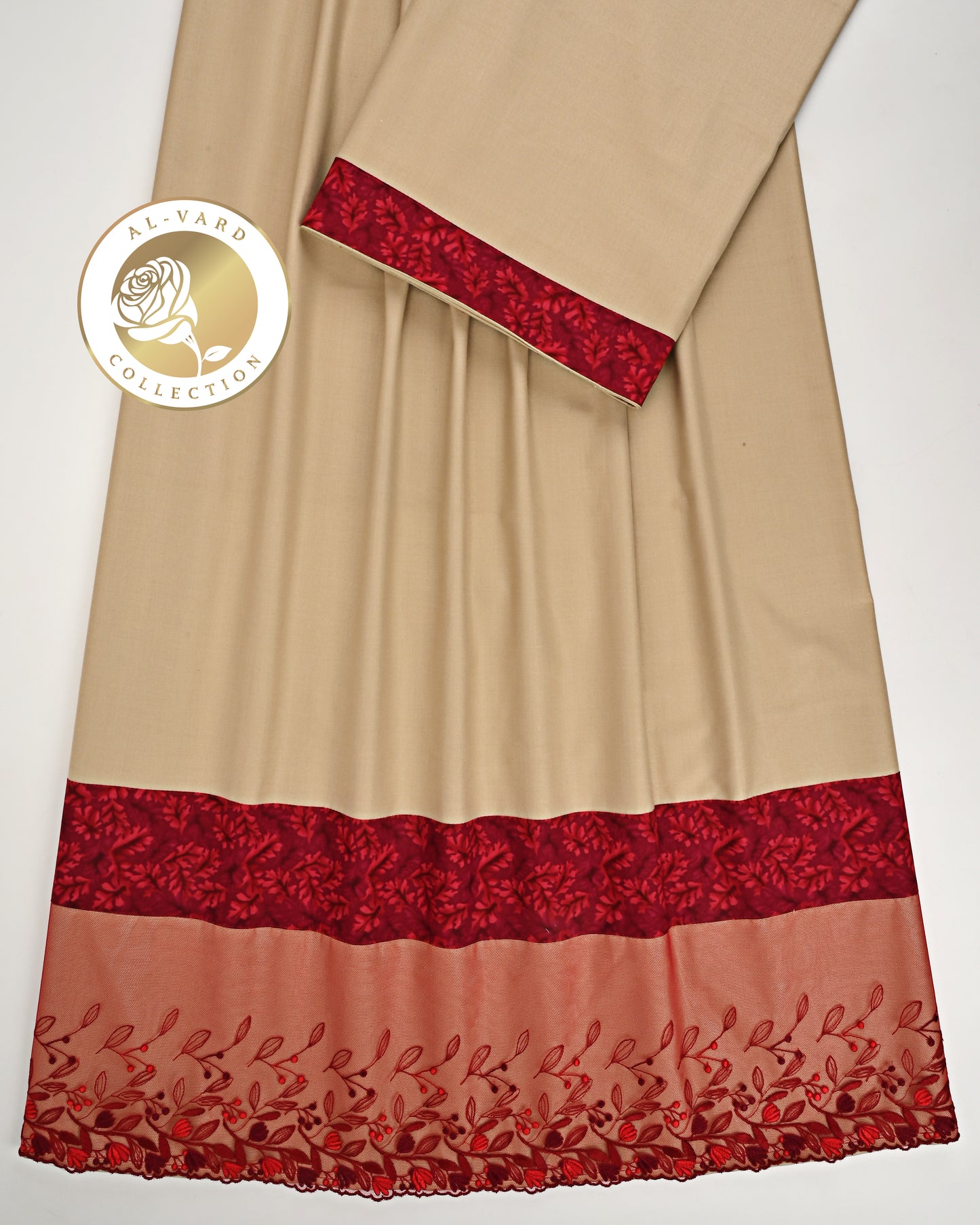 Golden Rida With Smart Red Floral Lacing & Red Panel