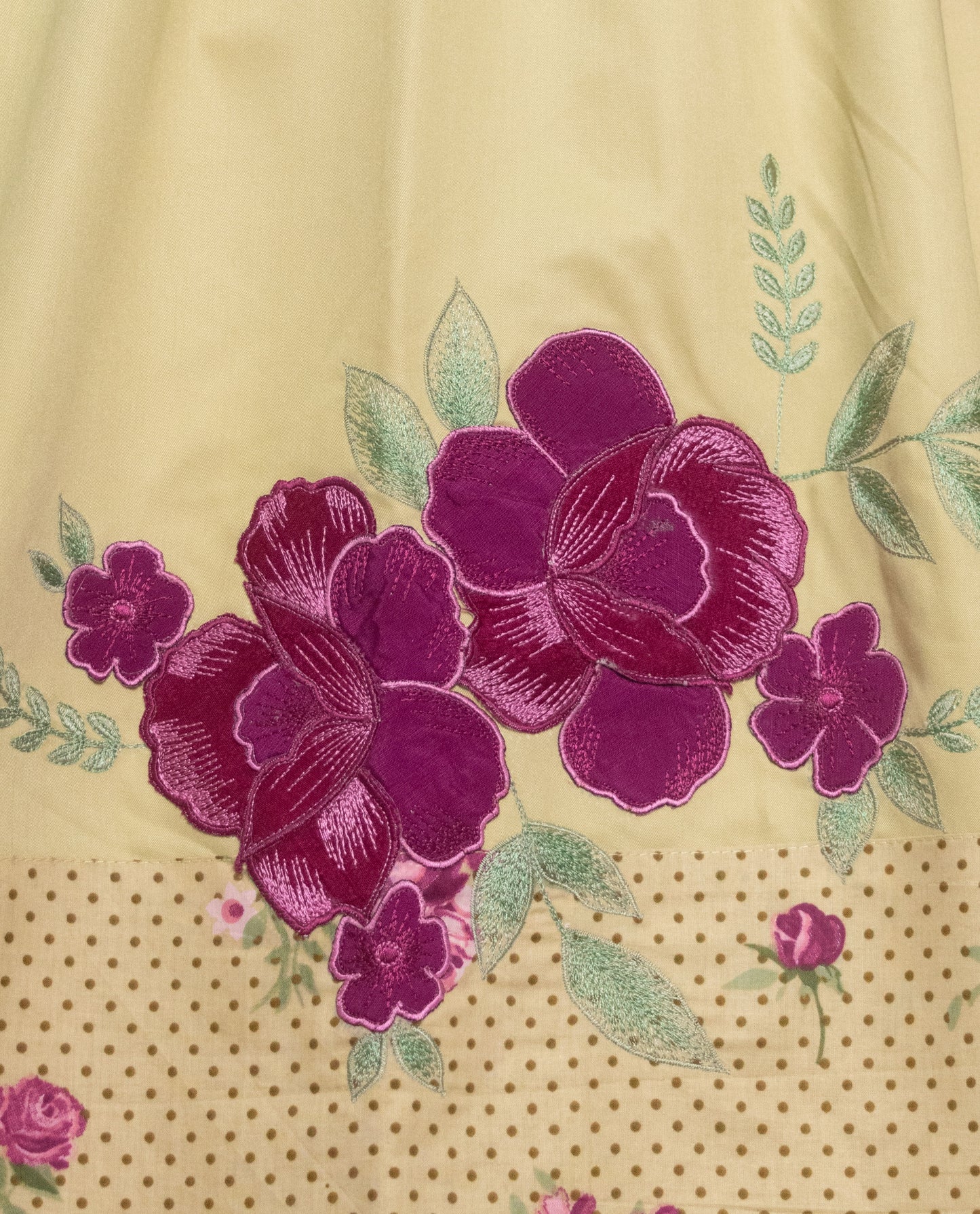 Light Green Rida With Smart Floral Panel & Purple Floral Work