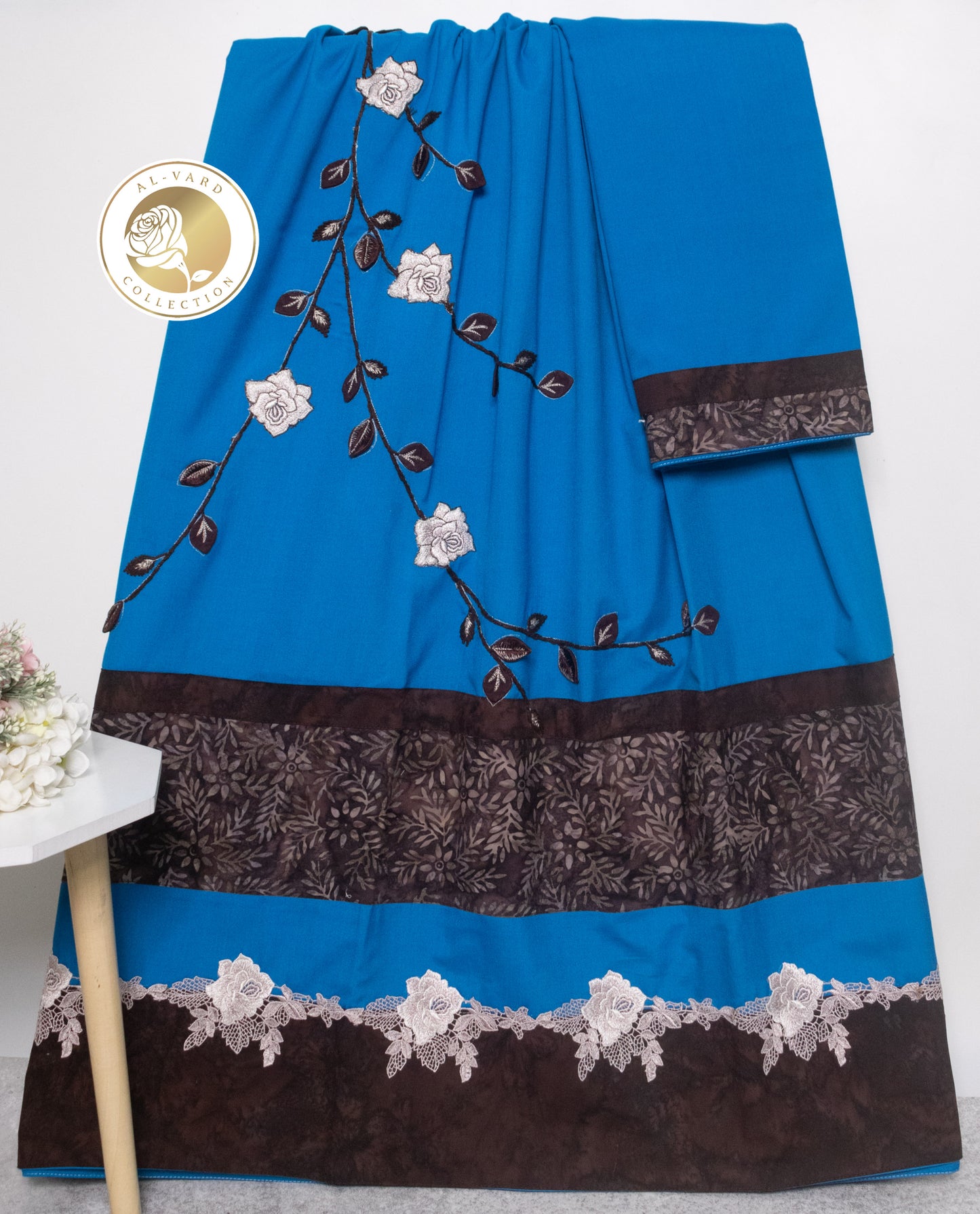 Royal Blue Rida With Dark Printed Panel & Floral Work