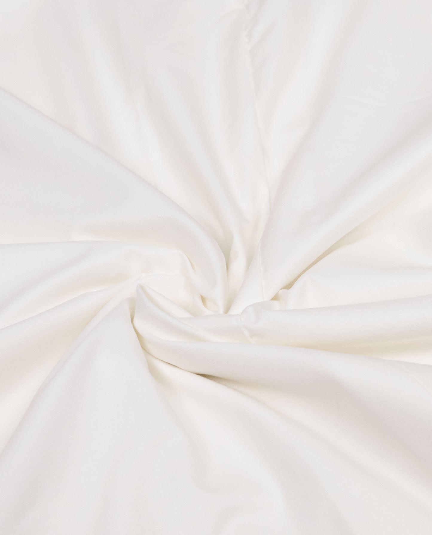 Snow White Rida With Red Hakoba Lace Floral Lace & Floral Leafy Work