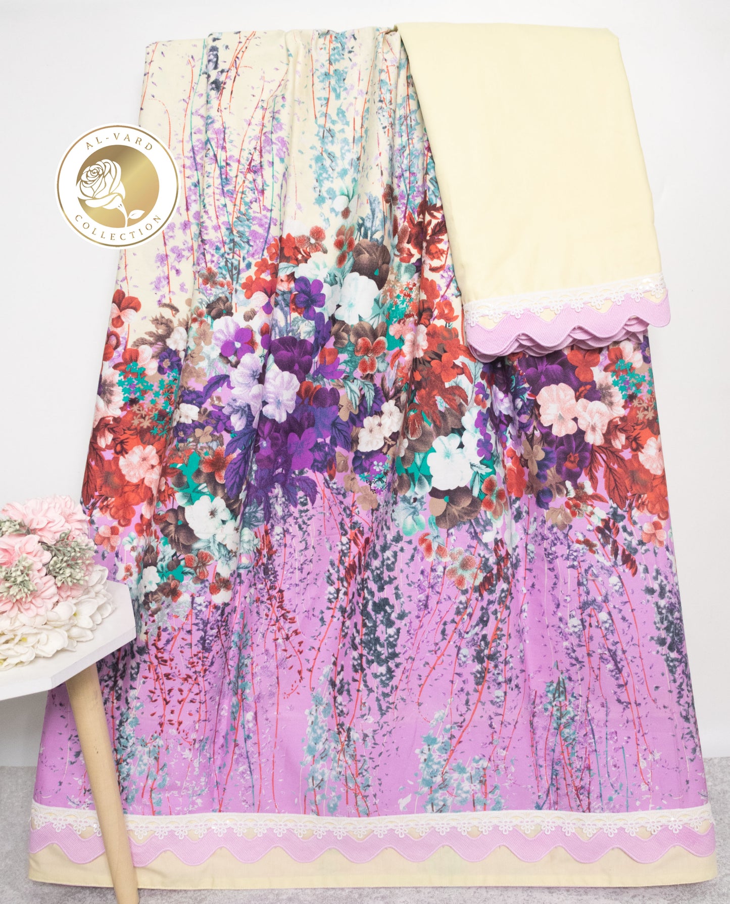 Mango Rida With Beautiful Floral Design & Smart Look