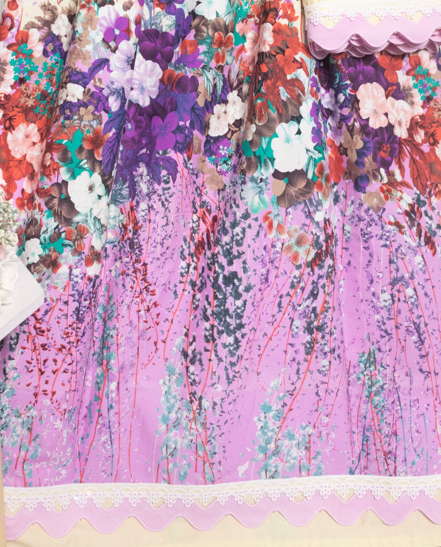 Mango Rida With Beautiful Floral Design & Smart Look