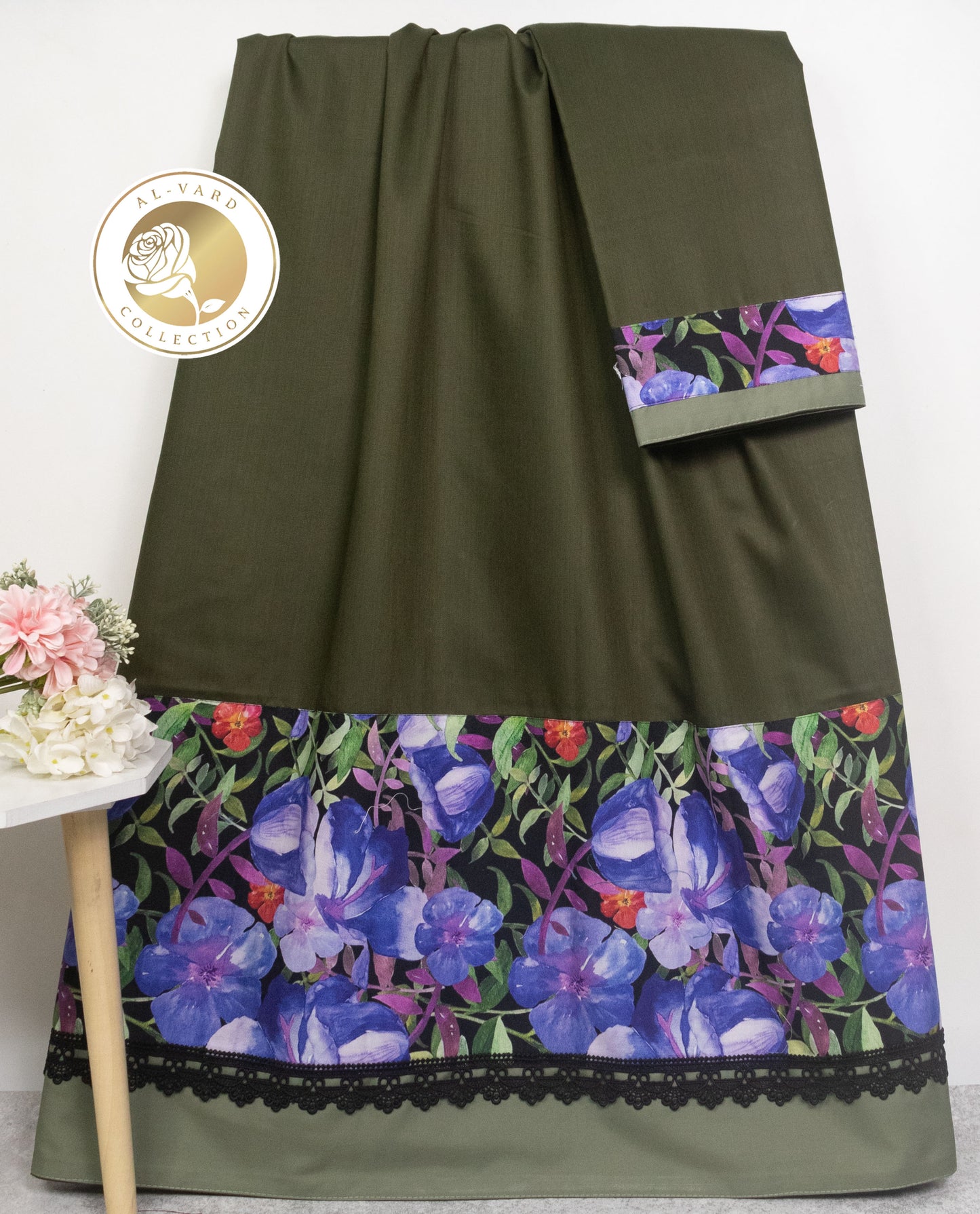 Dark Green Rida With Smart MultiColor Floral Panel