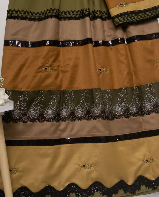 Mehndi Green Rida With Block Pattern & Lite Aari Work