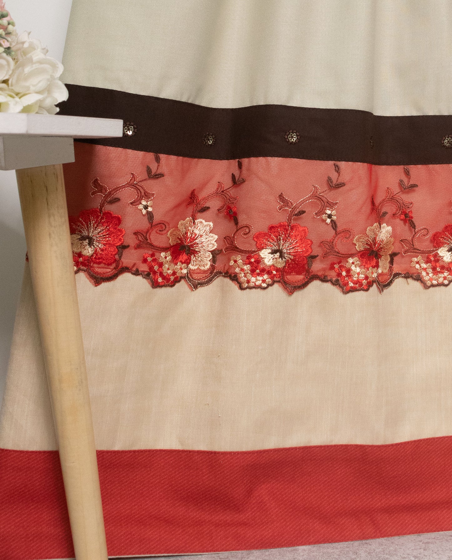 Beige Rida With Smart Red Floral Lace & Plain Panel