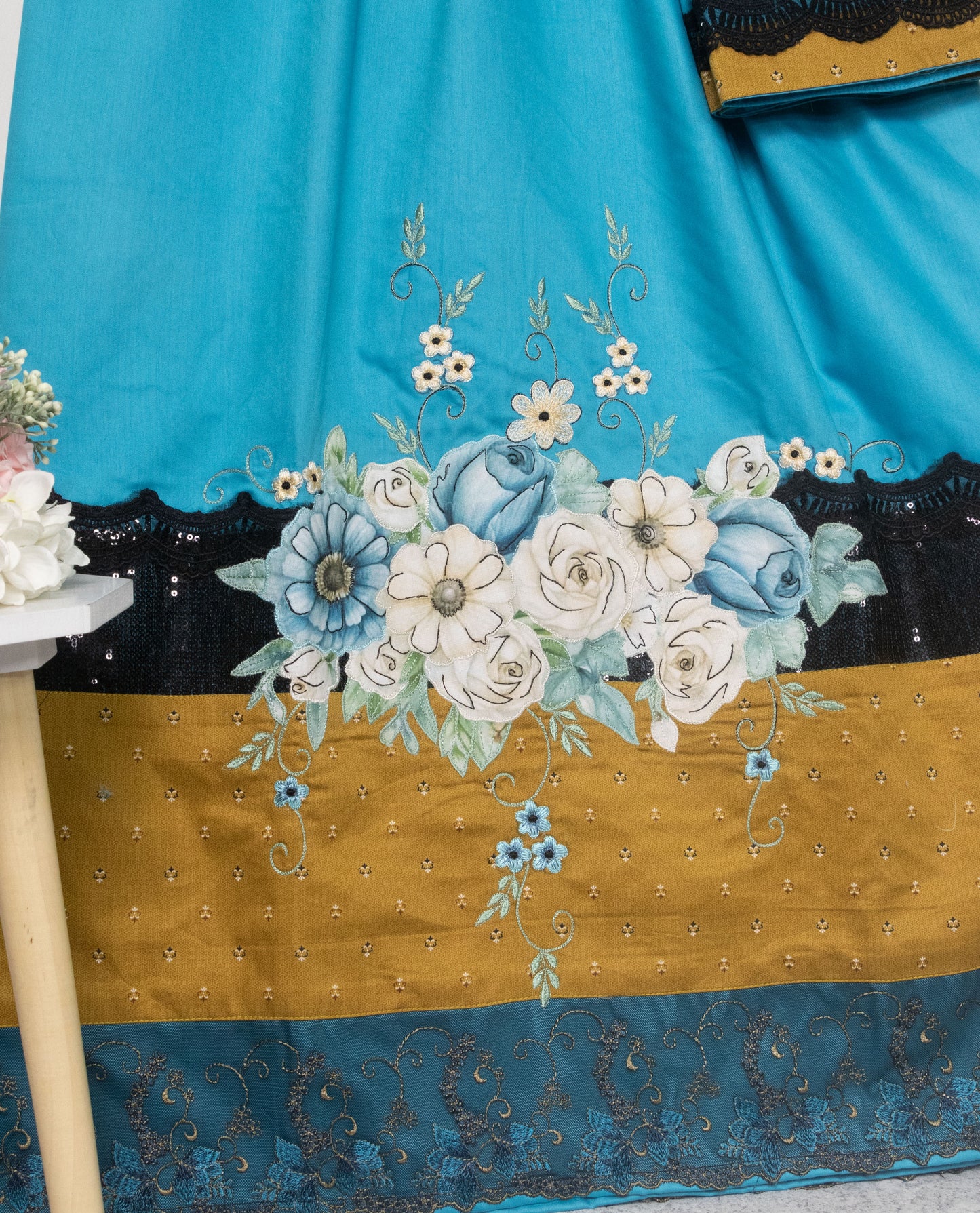 Turquoise Blue Rida With Smart Golden Panel Black Lace & Floral Work