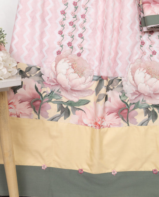 Light Pink Chevron Print Rida With Smart Floral Plain Panel Floral Embroidery & Floral Applique