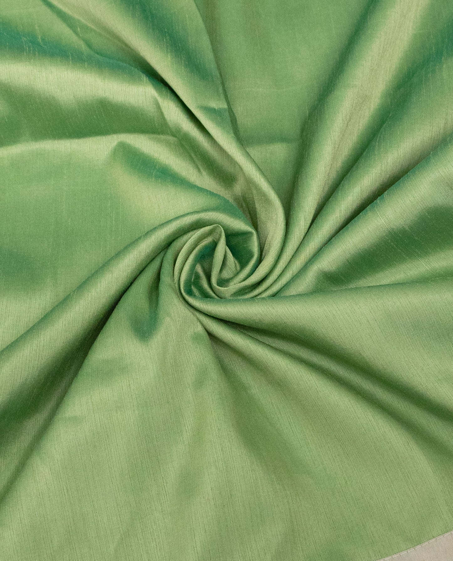 Green Silk Rida With Heavy Look Lace & Panel With Floral Work