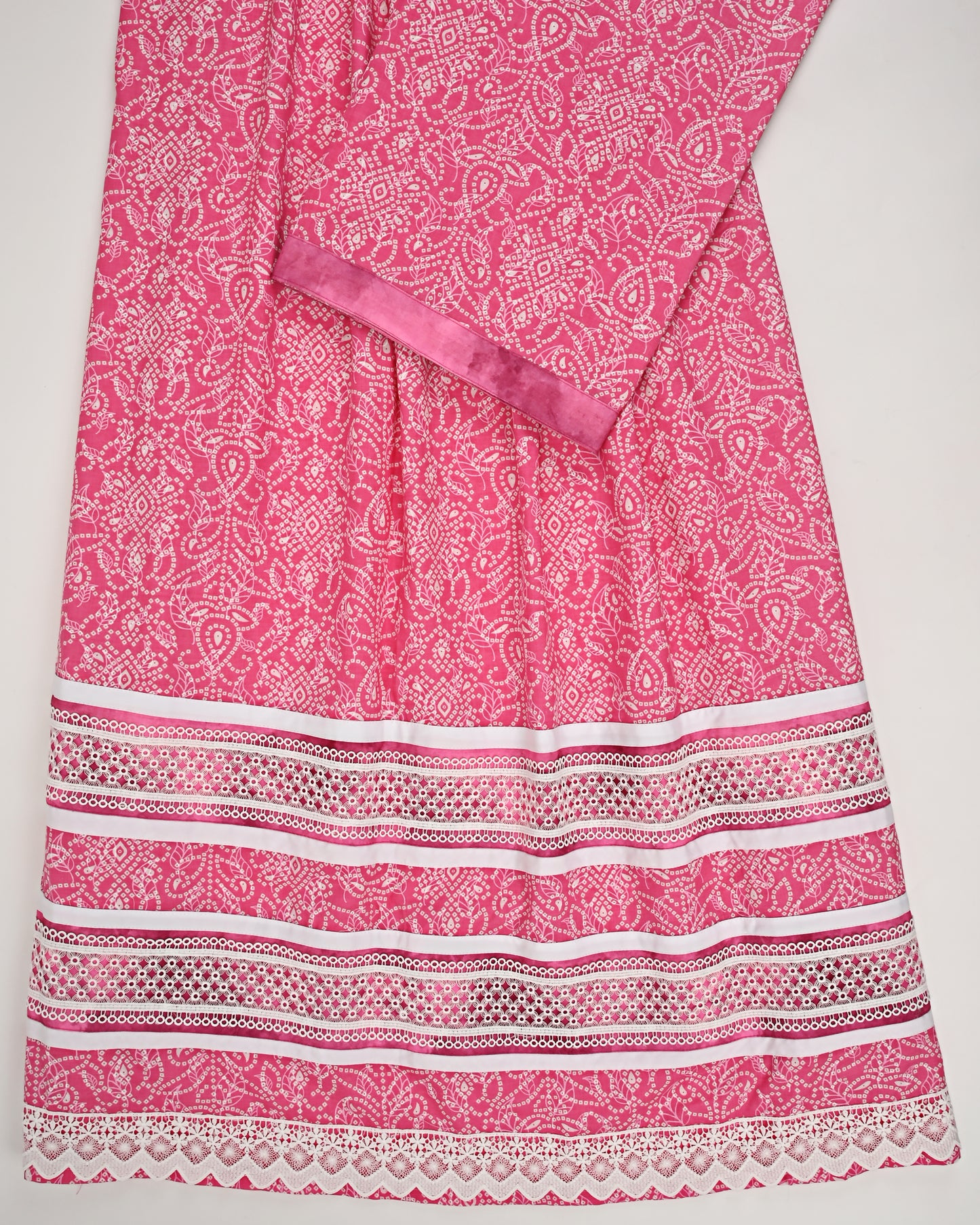 Fushia Pink Base Printed Batik Rida With Smart White Lacing