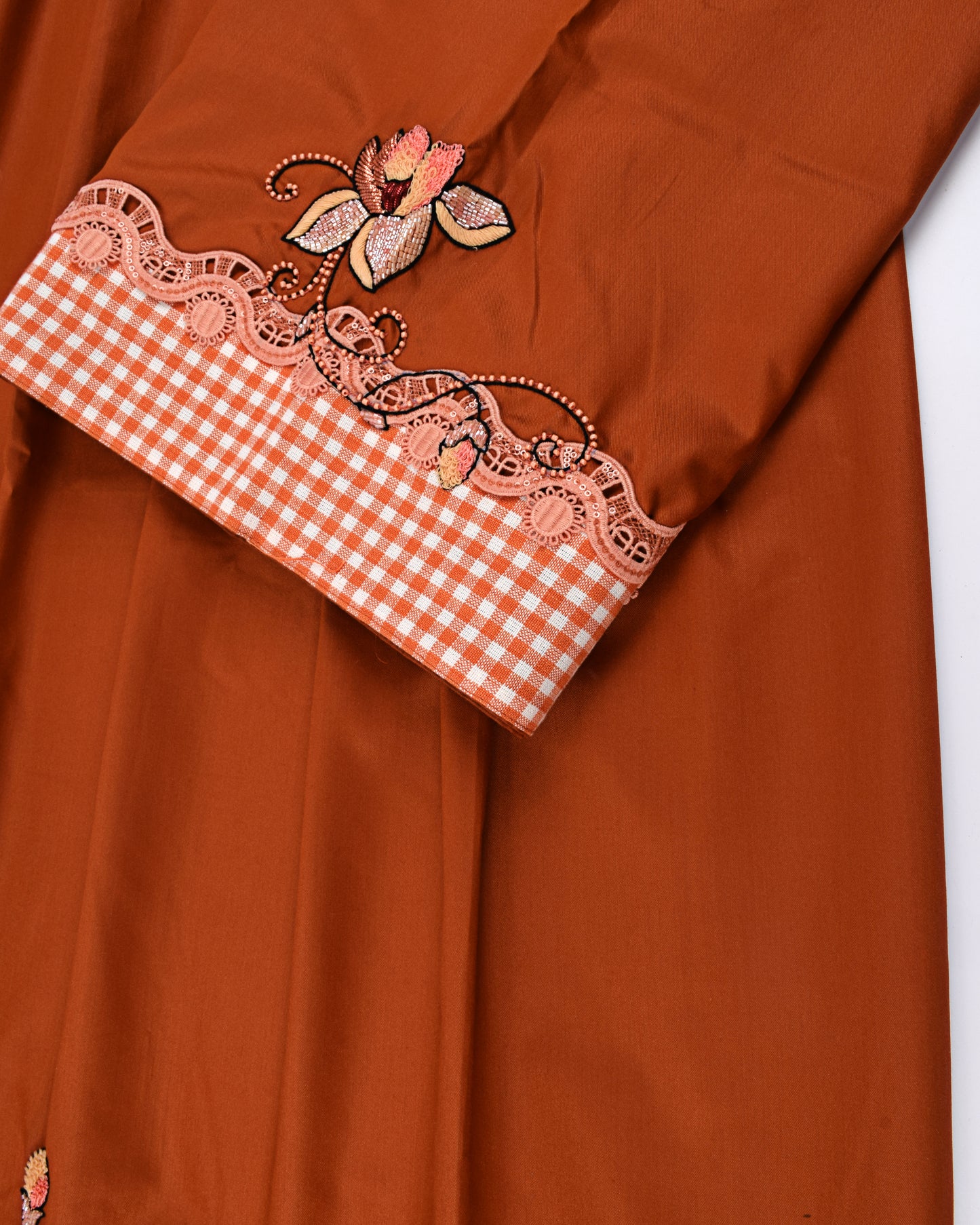 Rusty Orange Rida With Smart Lace & Floral Work