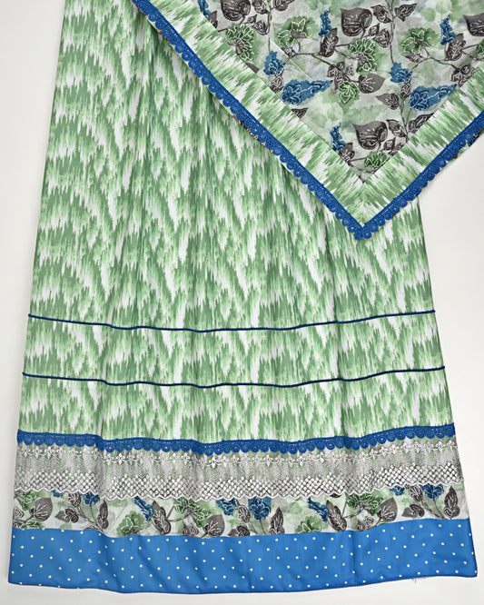 Dark Green Printed Batik Jodi With Floral Print Dupatta