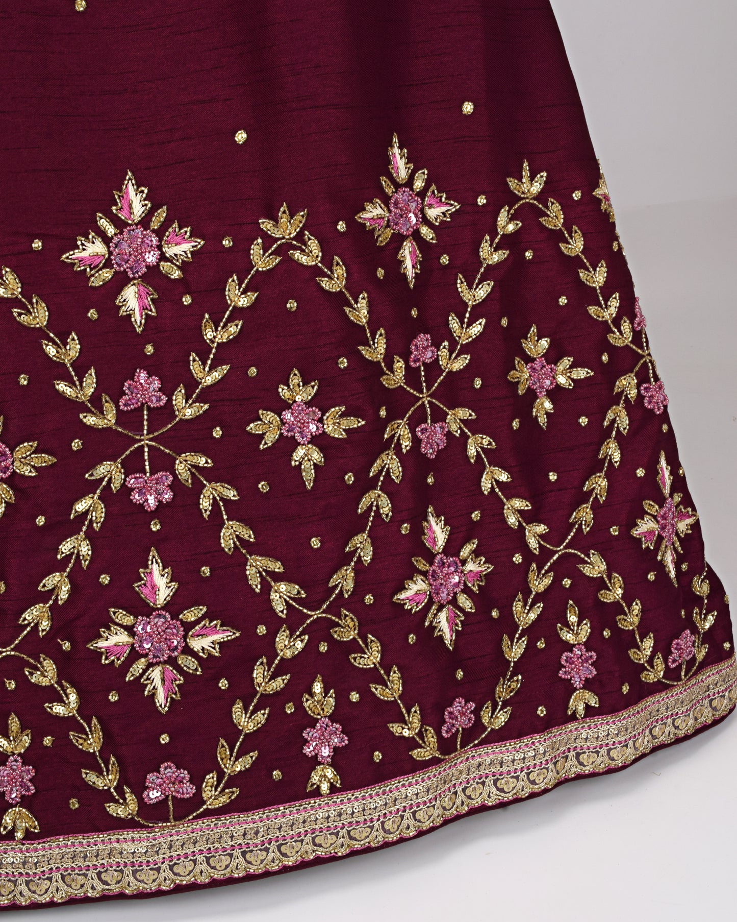 Falsa Bridal Jodi With Heavy Aari Work & Matching Dupatta