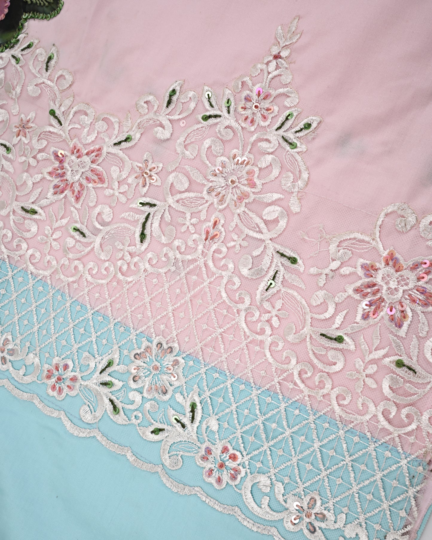 Baby Pink Rida With Smart Lace Panal & Floral Applique With Aari TouchUp