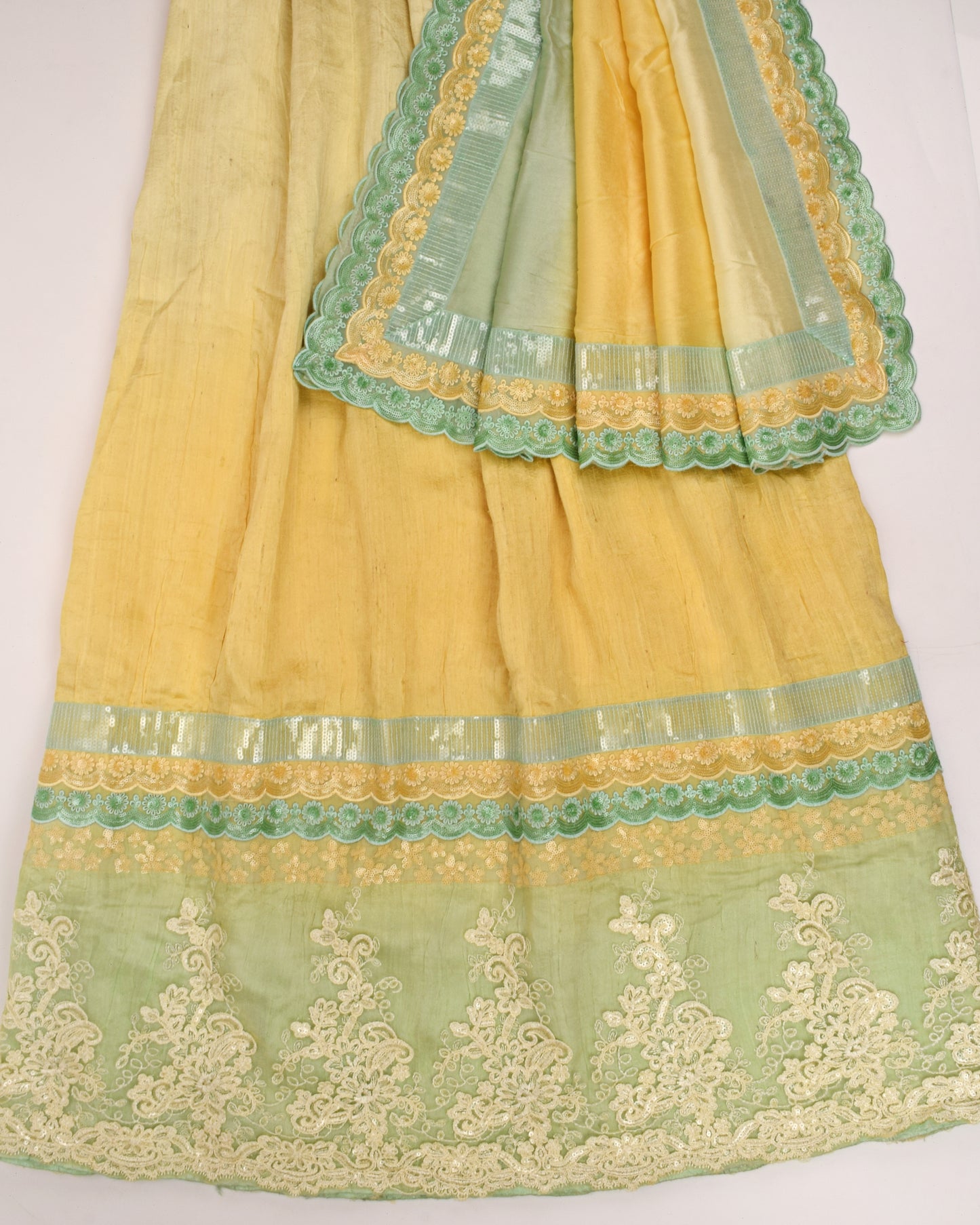 Yellow & Green Shaded Heavy Look Jodi With Net Peice & Lace Peice