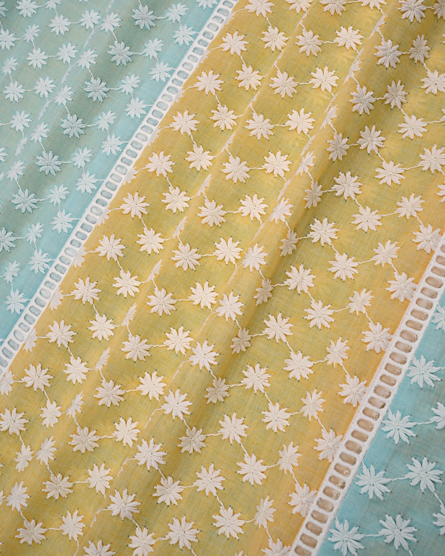 Green & Yellow Chicken Rida With Fancy & Smart Pattern