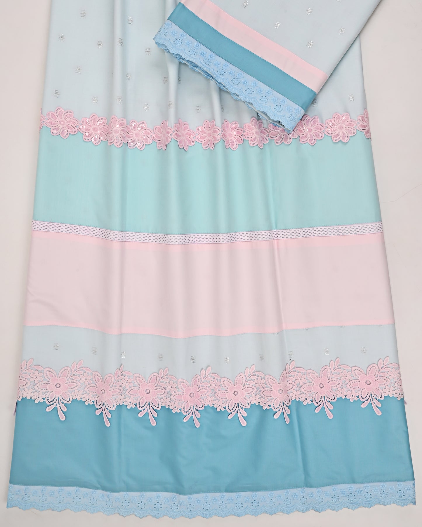 Light Blue Rida With Smart Color Block Pattern & Smart Lace