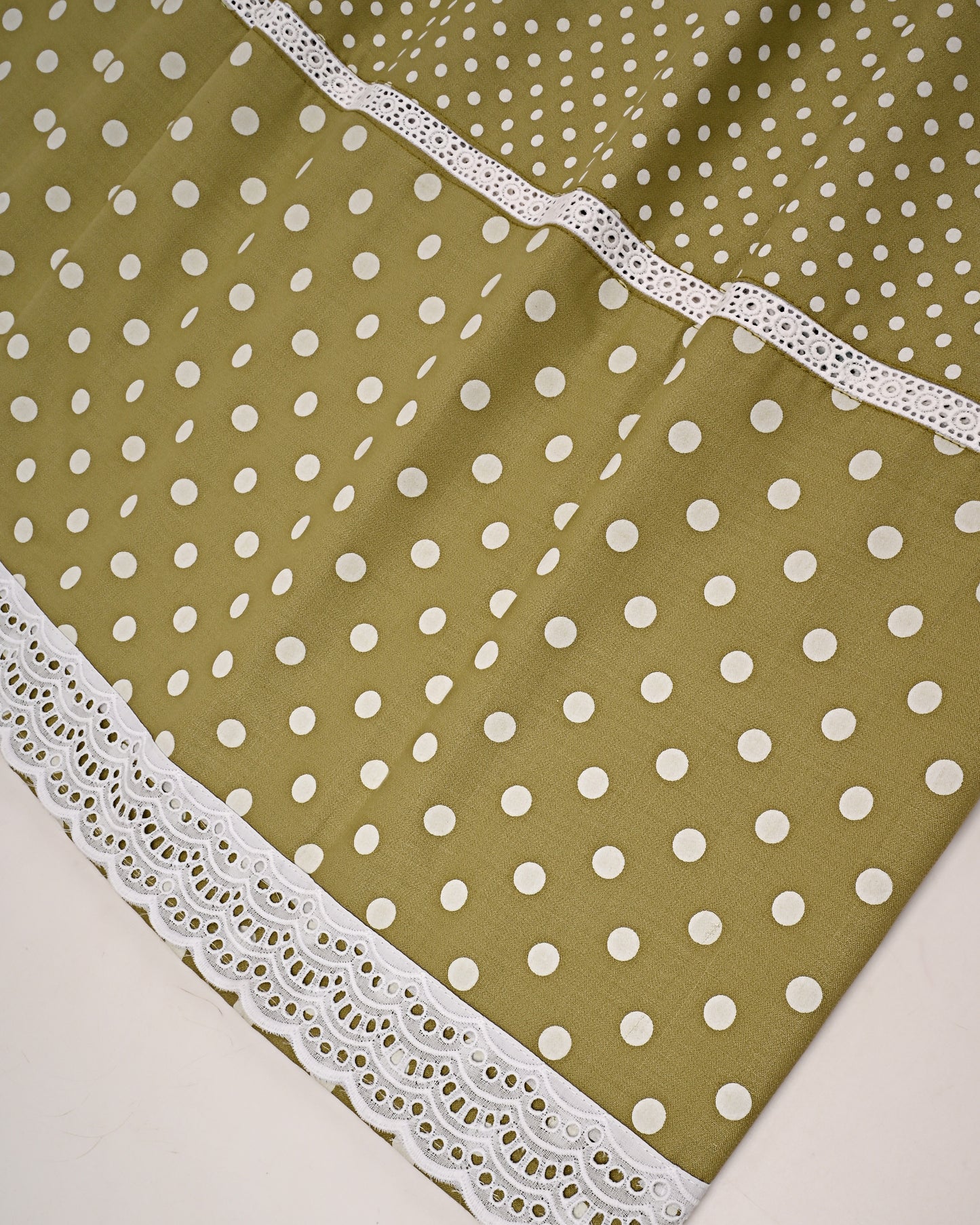 Green White Dots Rida With Smart Pattern & Lace