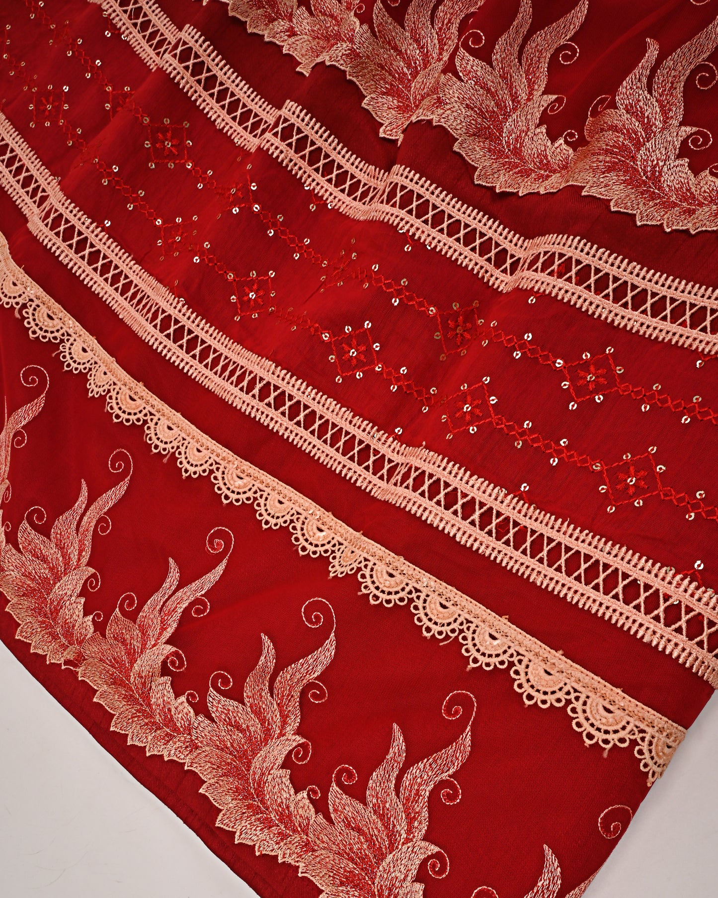 Red Rida With Smart Floral Lace & Smart Panel