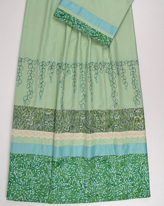Green Rida With Smart Leafy Embroidery & Leafy Panel