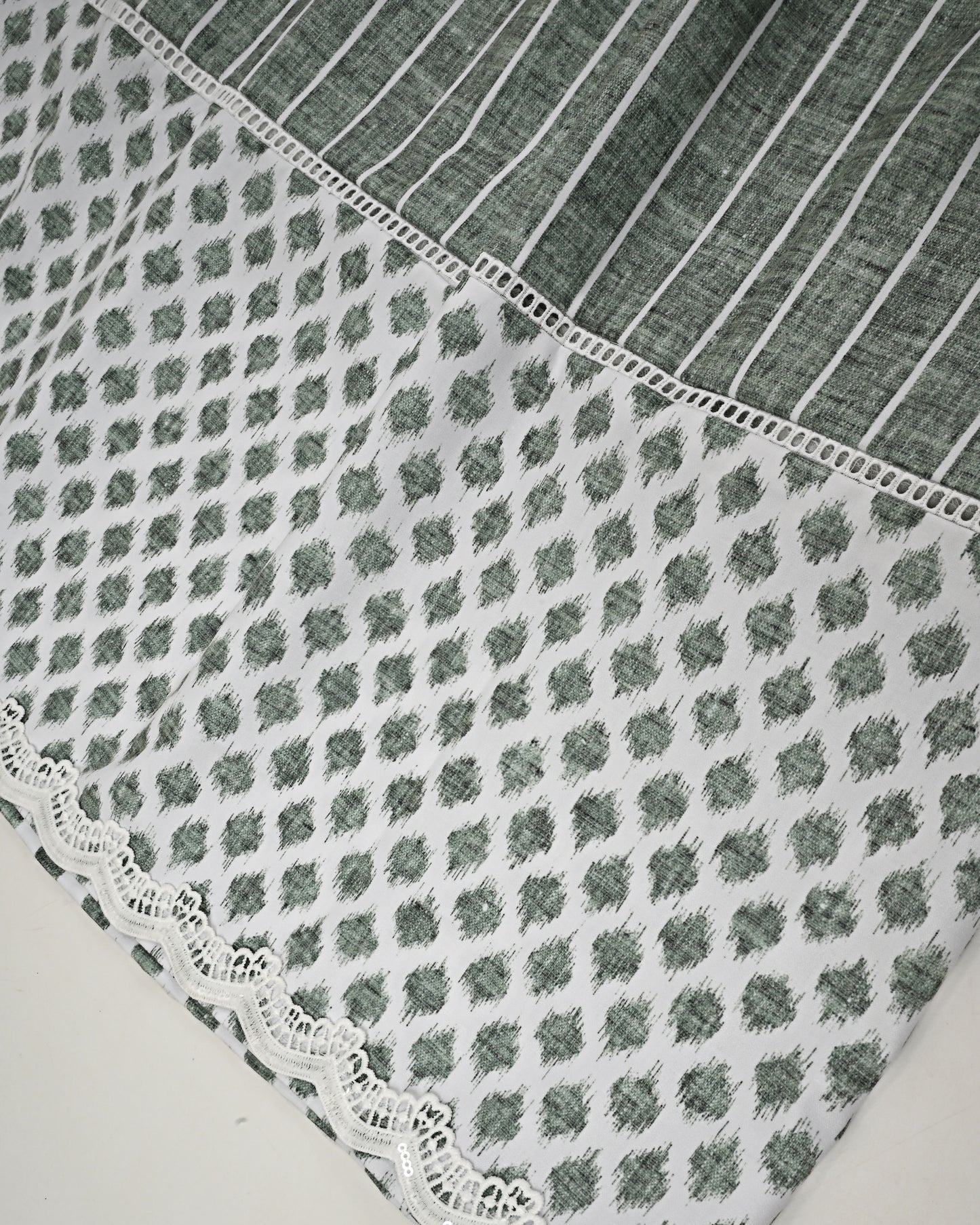 Mehndi Green Rida With Smart Printed Panel