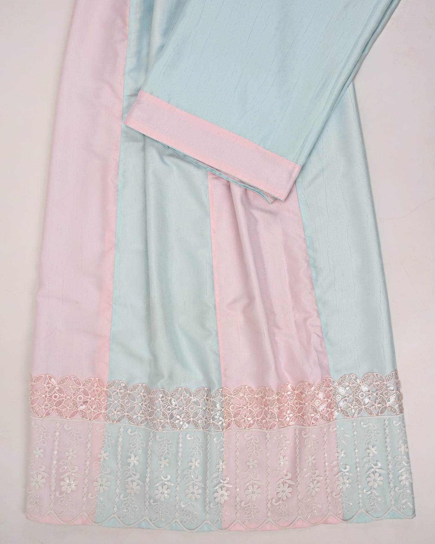 Baby Blue & Baby Pink Rida With Smart Pattern & Smart Lacing