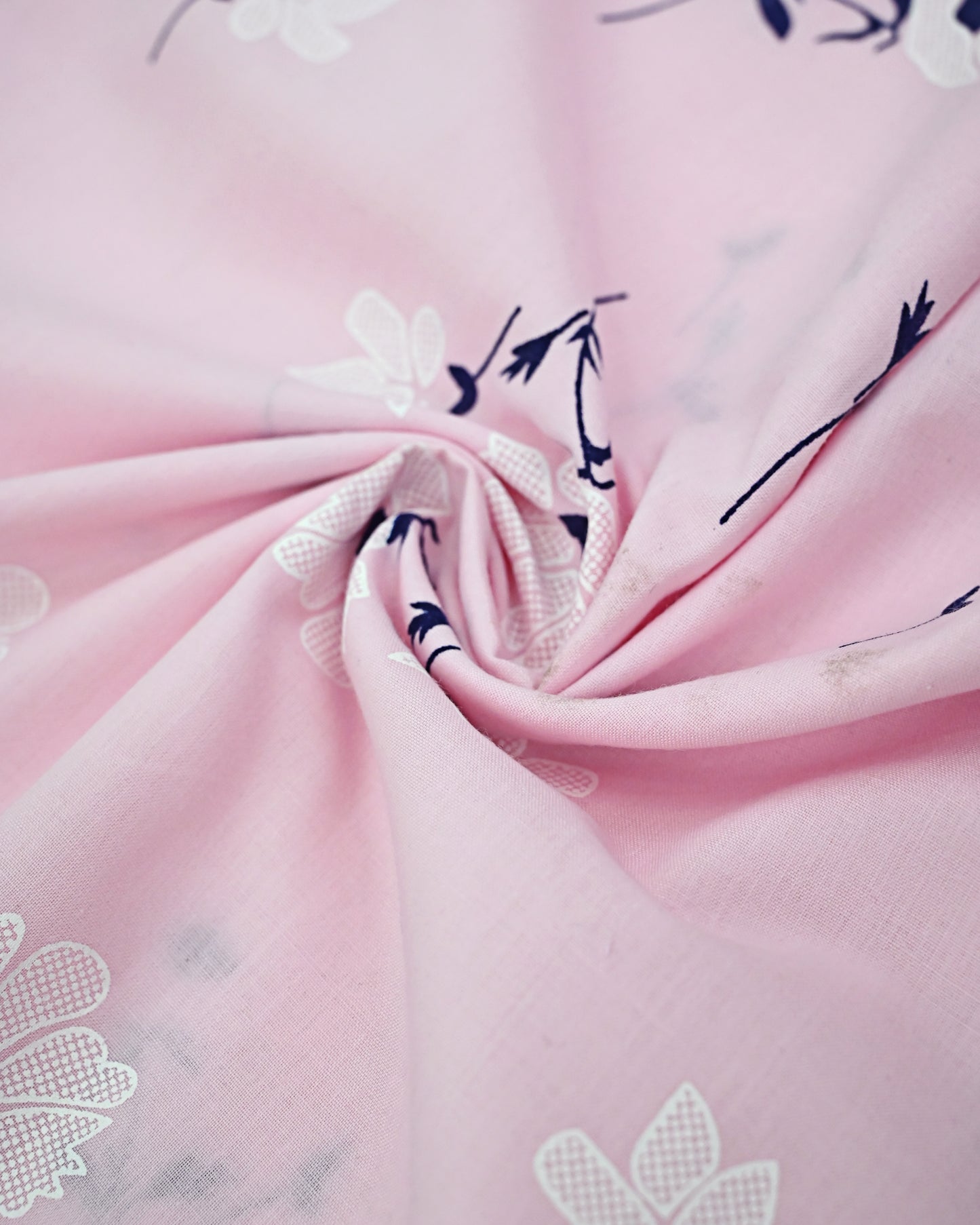 Baby Pink Floral Print Rida With Black & White Panel Lace & Floral Embroidery Work