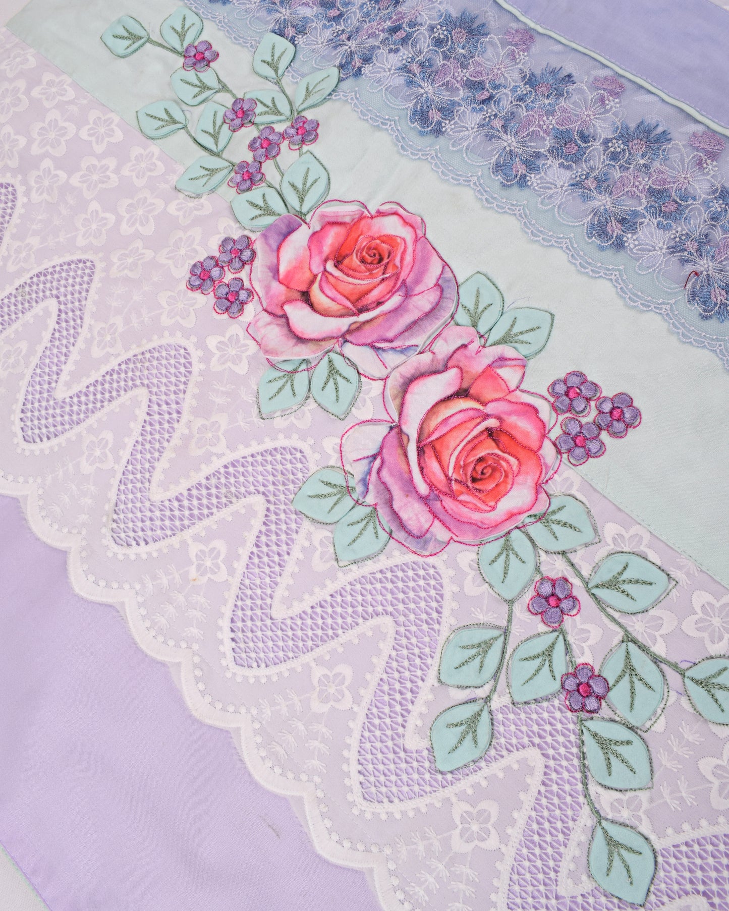 White Heavy Material With Floral Work & Smart Lace