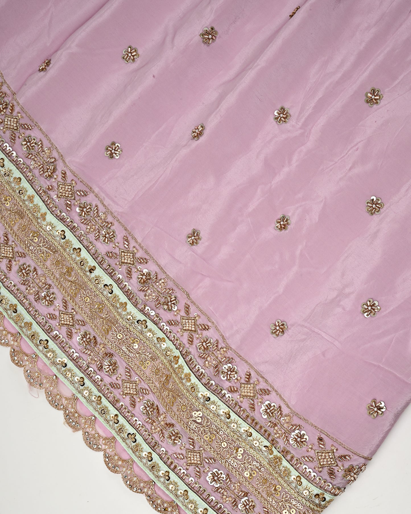 Light Purple RCJ With All Over Booties & Heavy Golden Lace/Dupatta With Lace