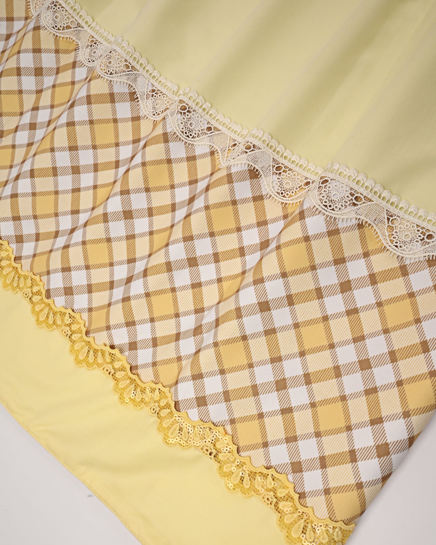 Yellow Rida With Checks Panel & Smart Lacing