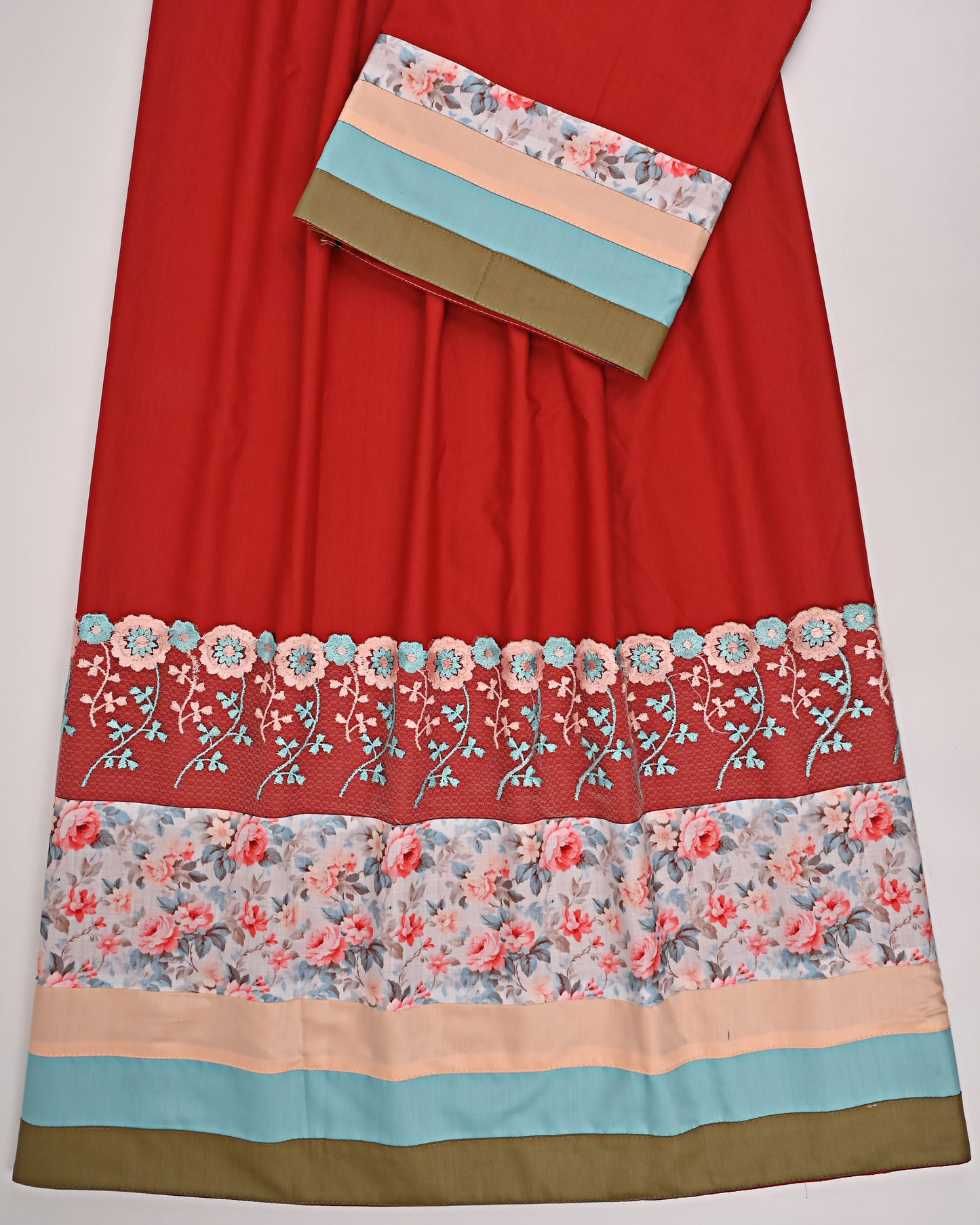 Red Rida With Smart Floral Panel & Floral Lace
