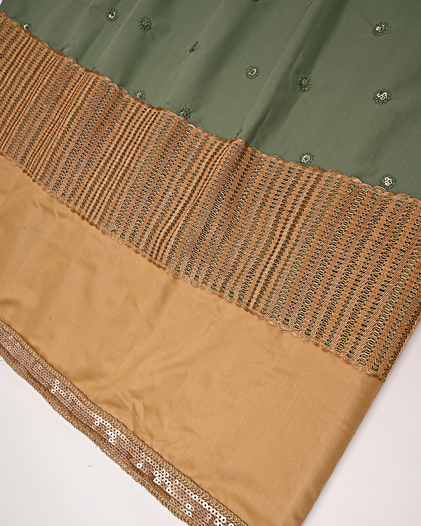 Dark Green Rida With All Over Booties & Golden Panel Lace