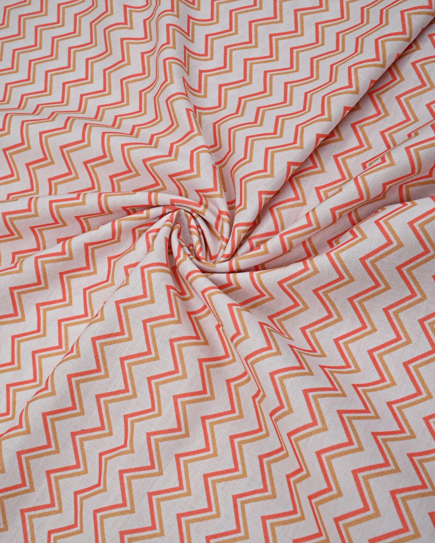 Off White Base Rida With Chevron Print & Floral Dark Panel