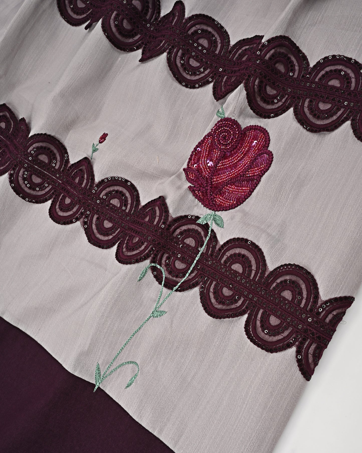 Light Grey Rida With Dark Plum Panel Lace & Dark Floral Aari Work