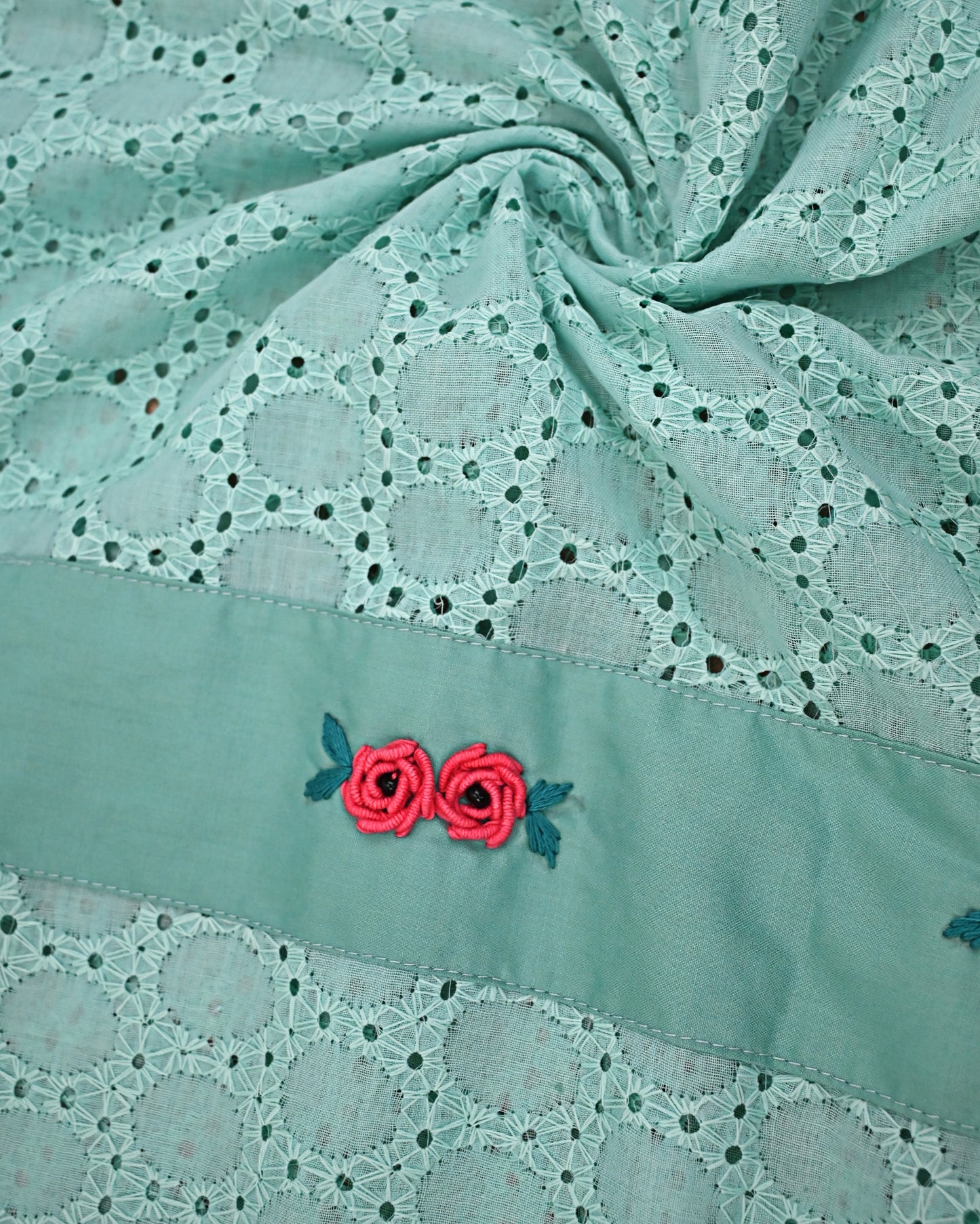 Light Green Hakoba Rida With Smart Lace & Smart All Over Floral Work