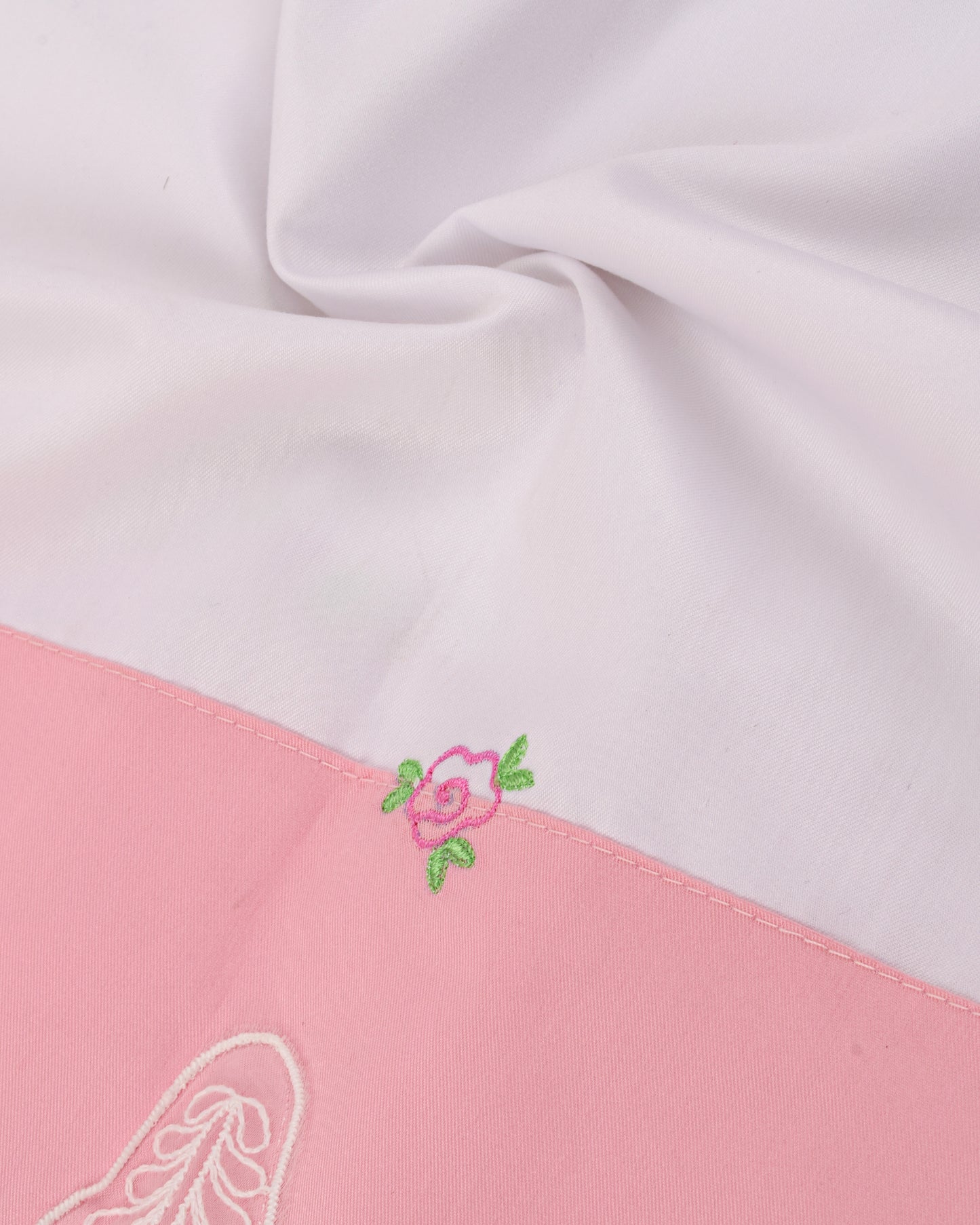 White Rida With Smart Floral Panel & Floral Applique