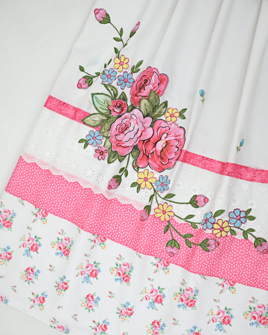 White Rida With Smart Floral Panel Smart Lace & Smart Floral Work