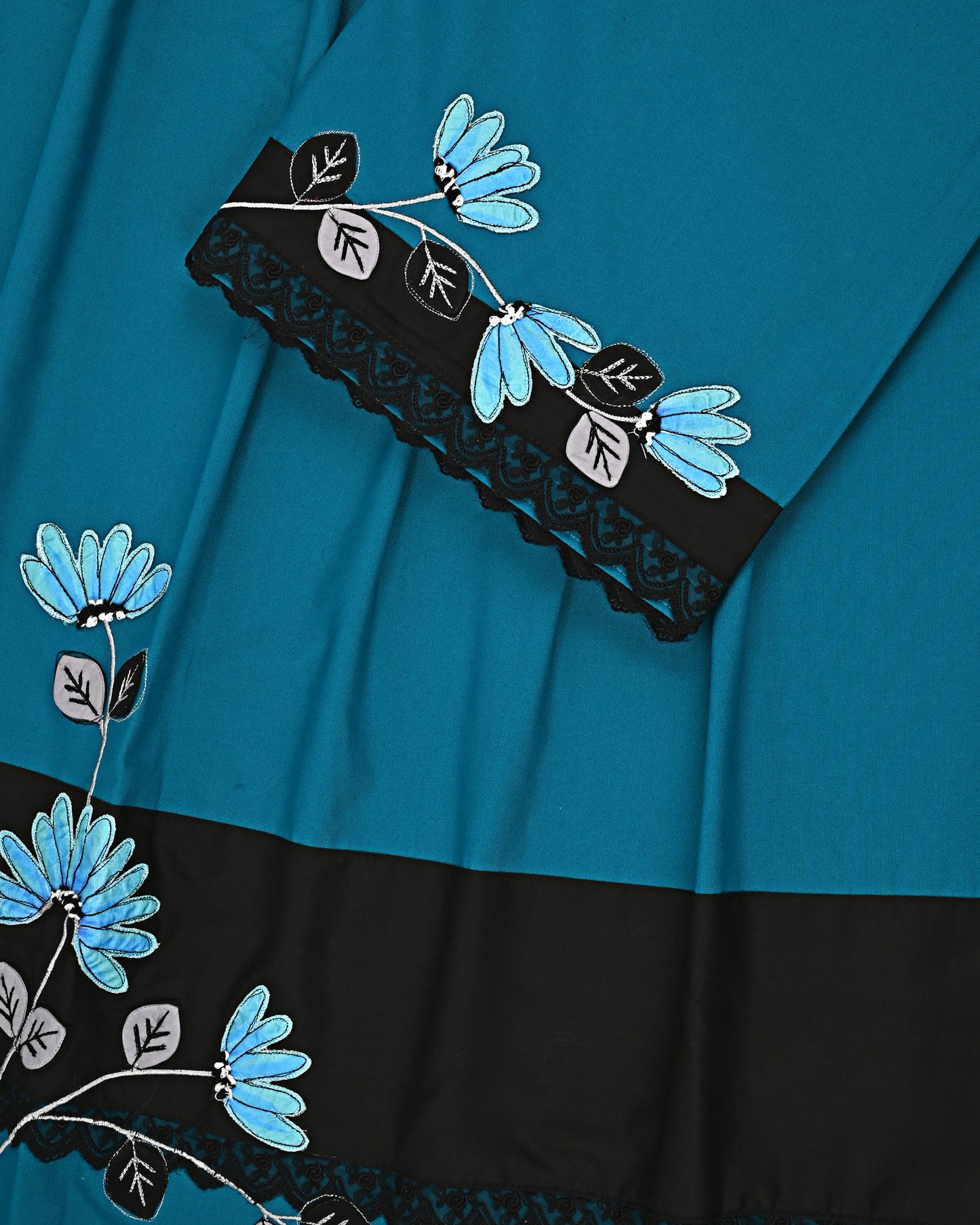 Dark Green Rida With Black Panel Lace & Floral Applique Work