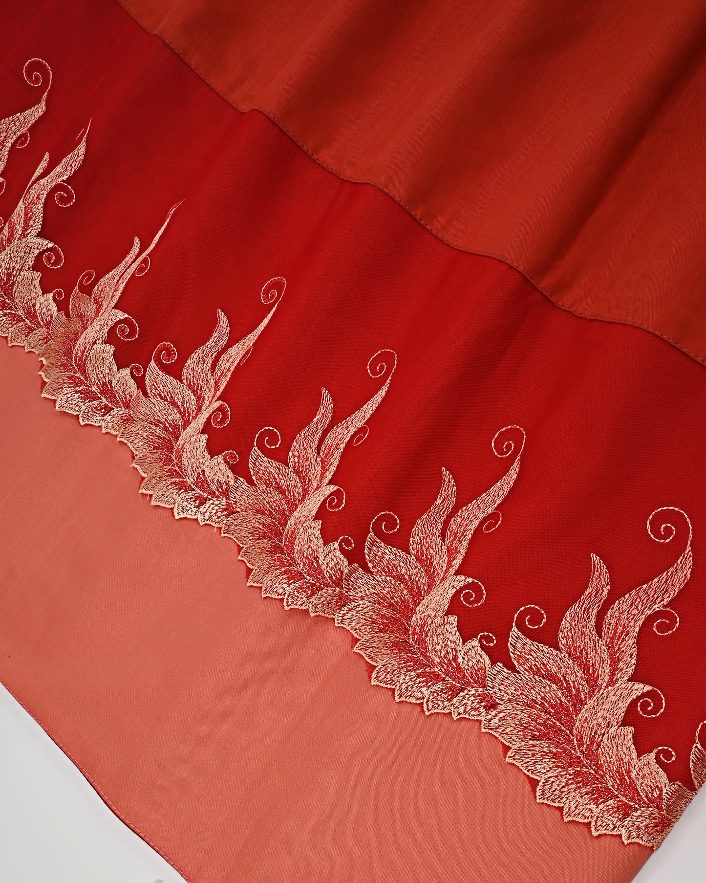 Red Rida With Smart Floral Lace & Panel
