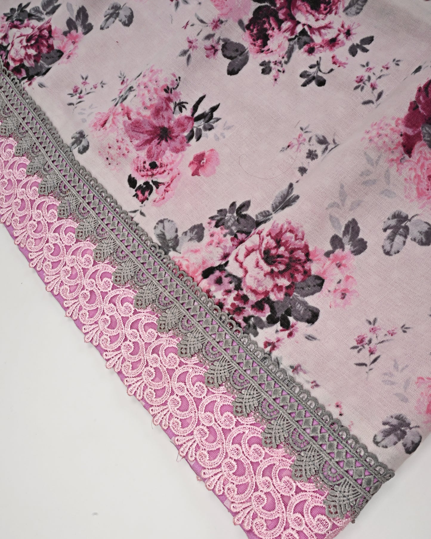 Lavender Rida With Smart Floral Panel & Lace