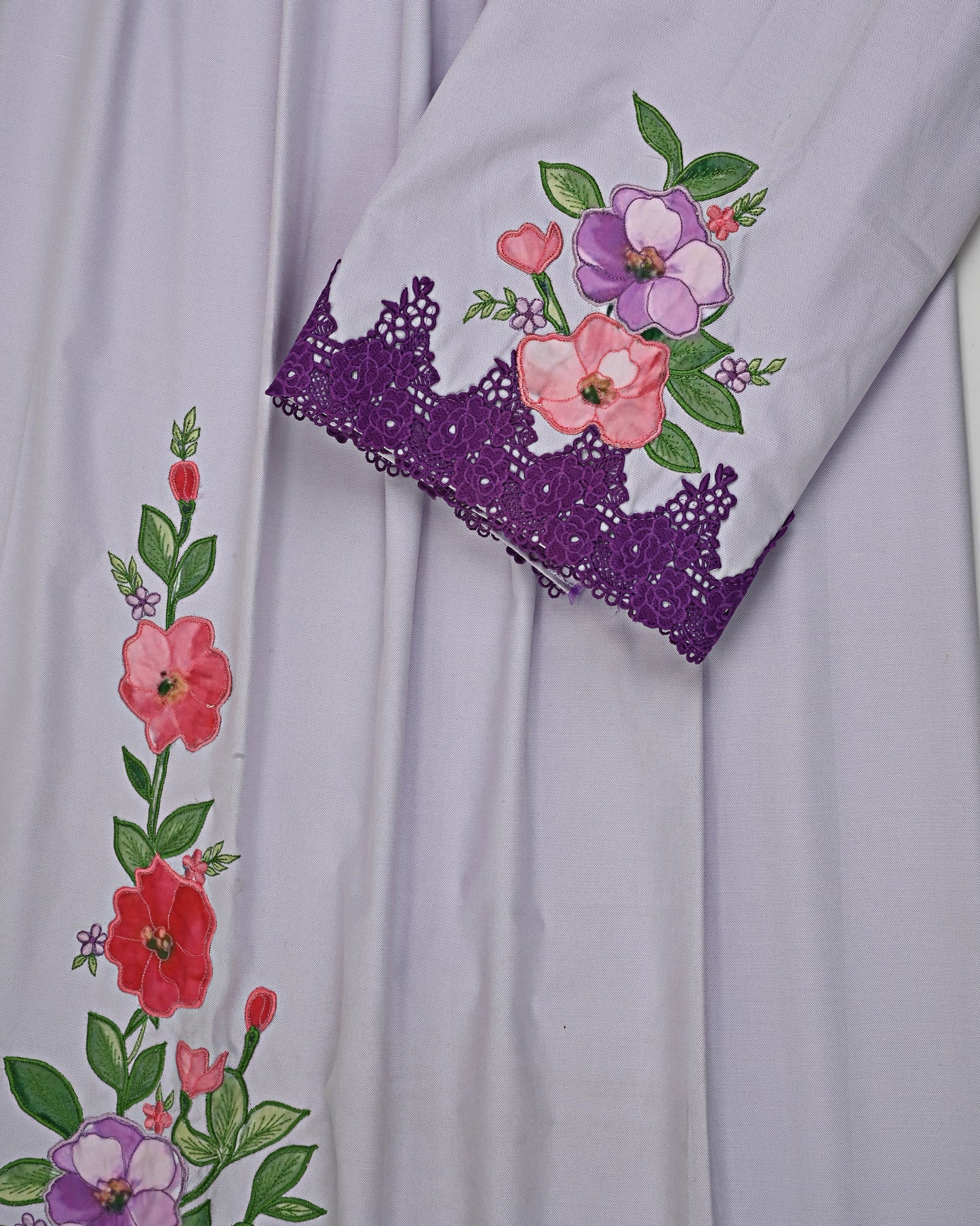 Lilac Rida With Smart Floral Panel & Smart Lace