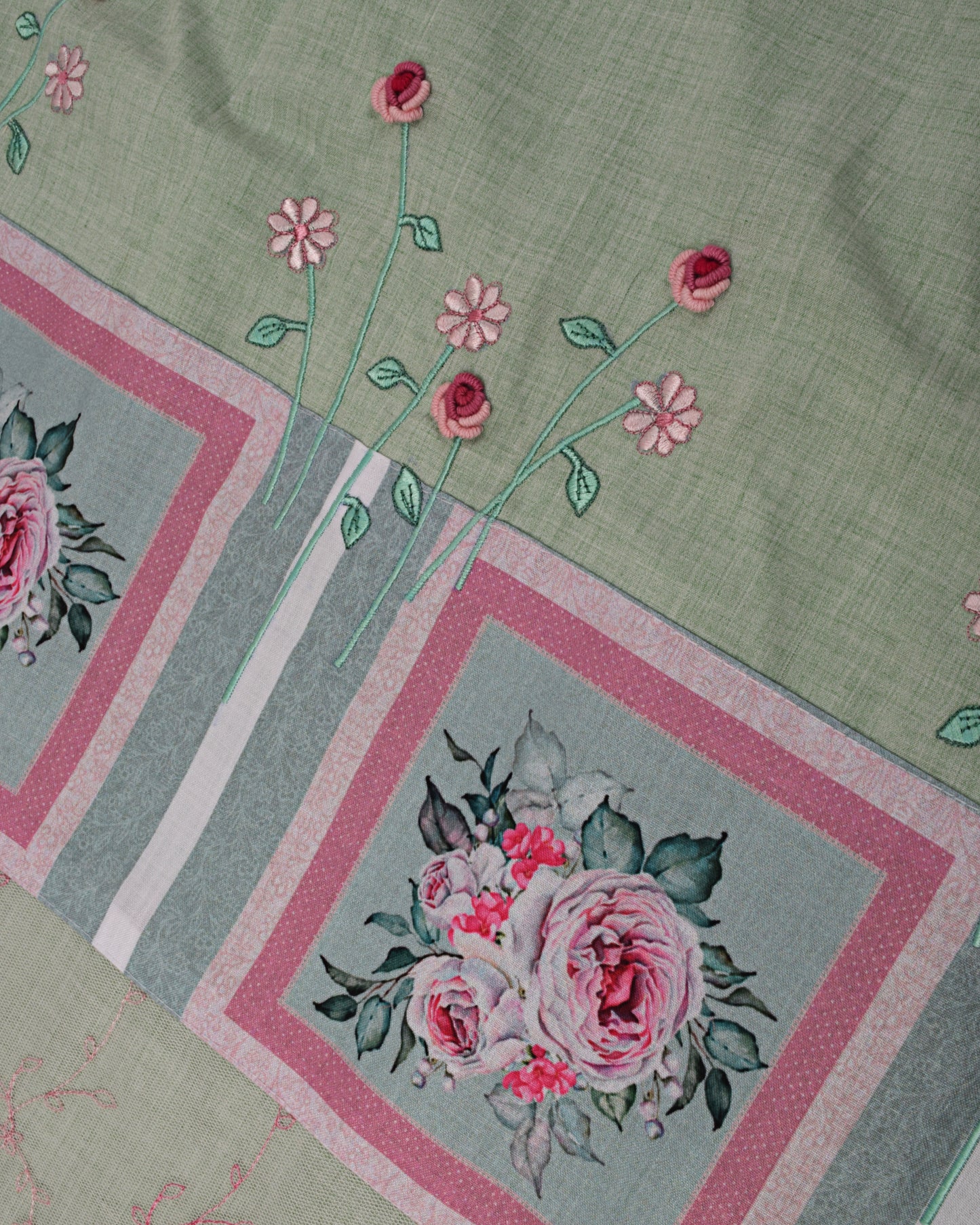 Baby Blue White Rida With Crown Print & Fancy Look