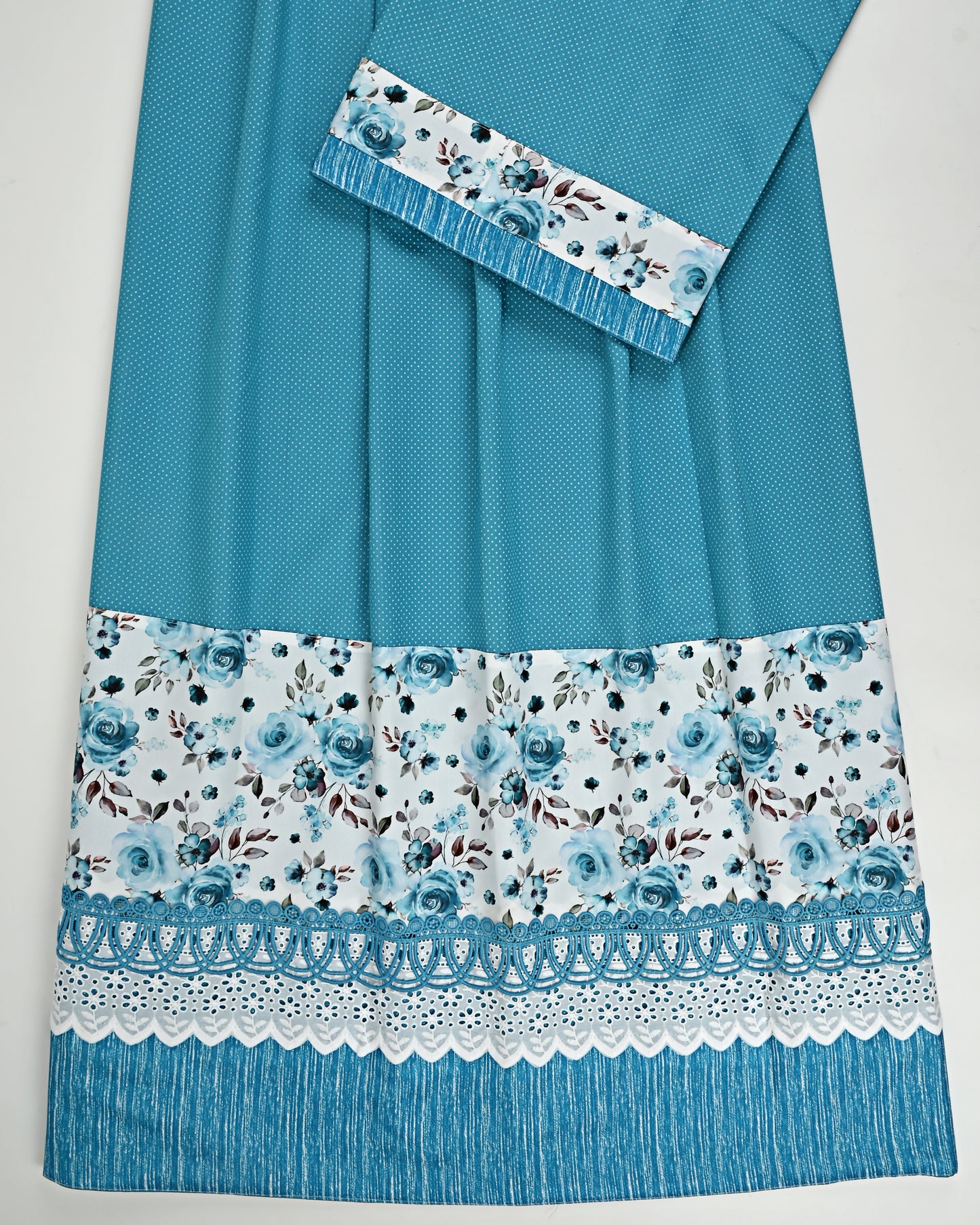 Peacock Blue Rida With Doted Material & Smart Lacing Panel