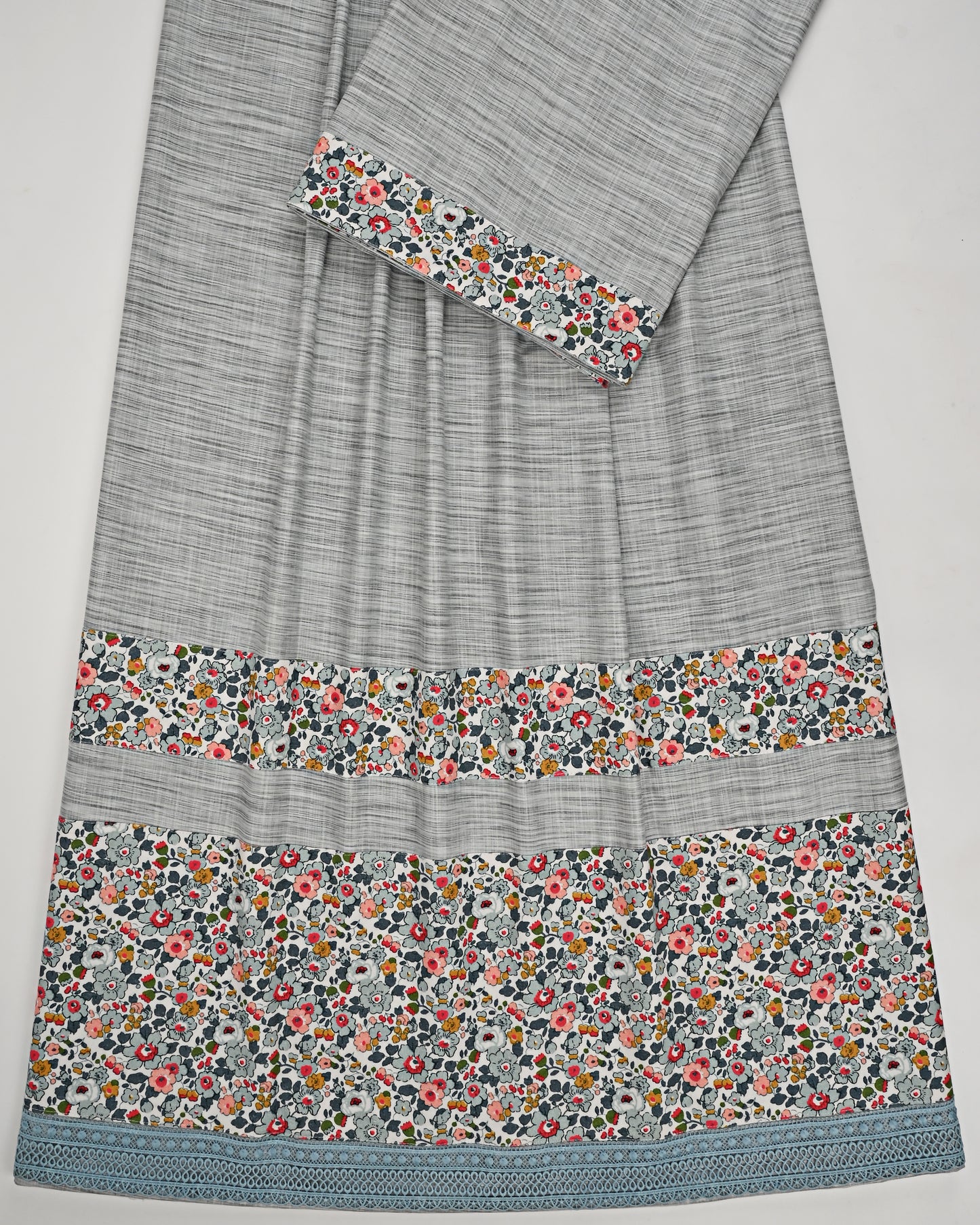 Ecru Melange Rida with Printed Smart Panel