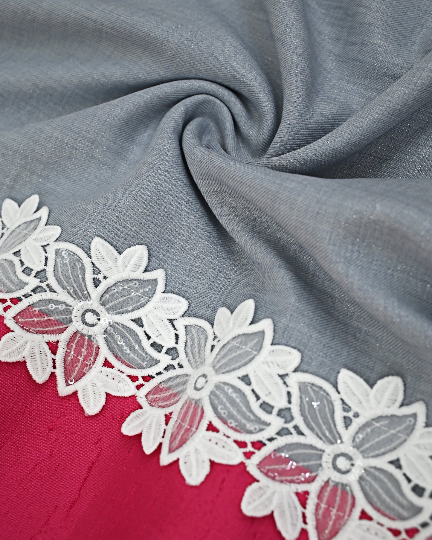 Silver Grey Abaya Rida With Smart Falsa Sharbati Panel & Smart White Floral Lace