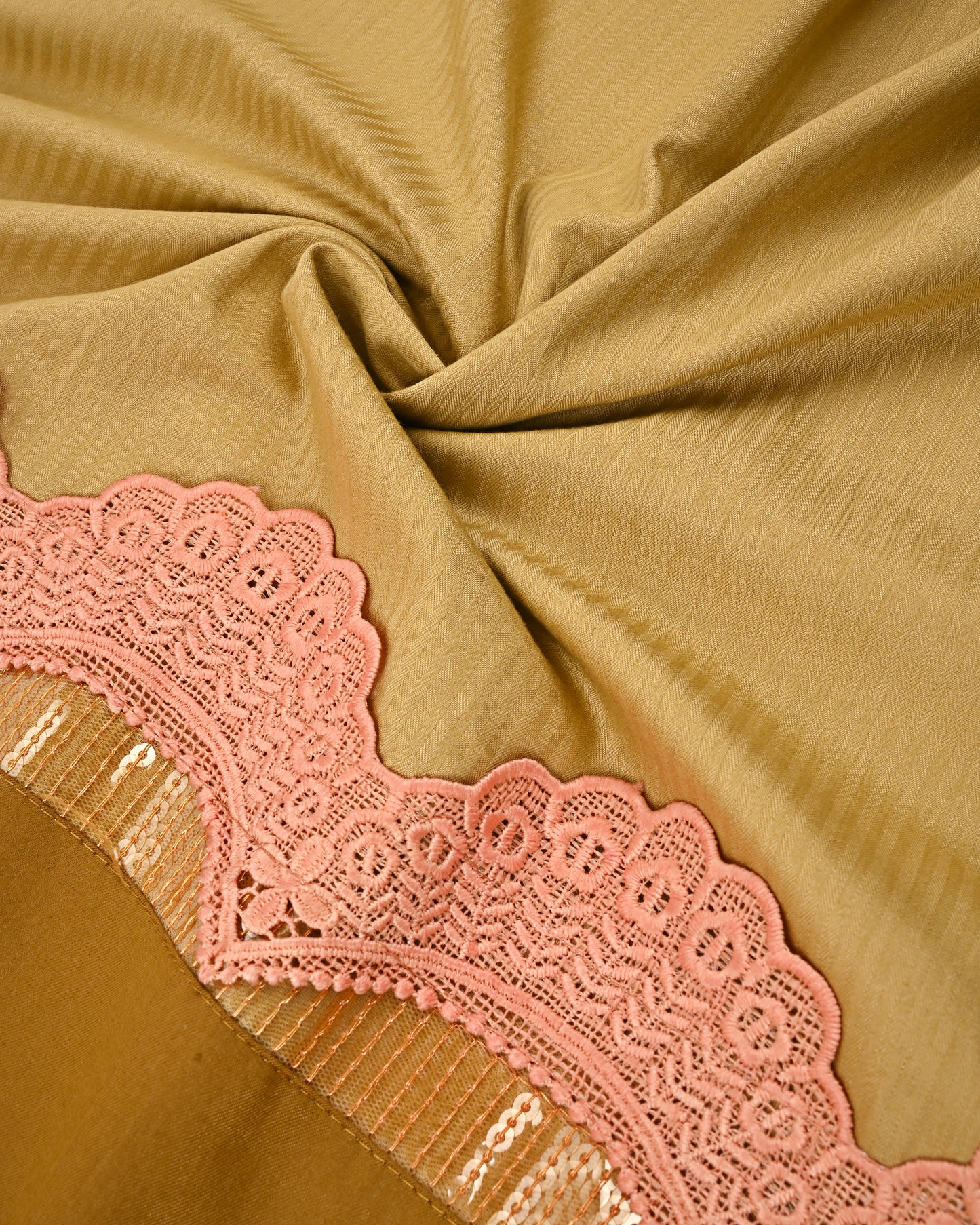 Mustard Yellow Rida With Smart Color Block Pattern & Smart Lacing