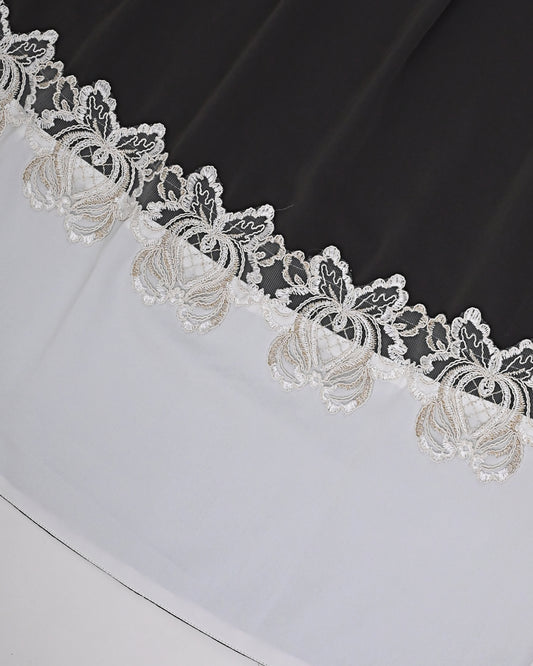 Black Abaya Rida With Floral Lacing & White Abaya Panel