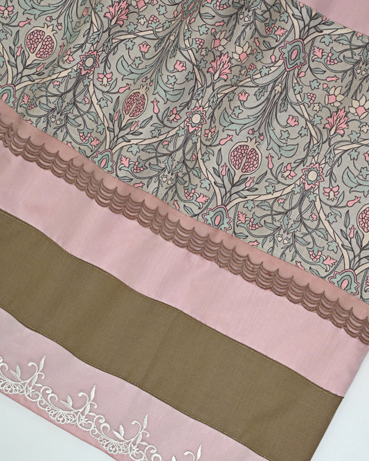 Lotus Pink Rida With Smart Floral Print Panel & Dark Pipin