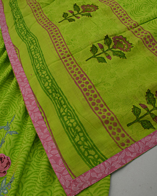 Green Batik Jodi With Machine Embroidery/Printed Dupatta