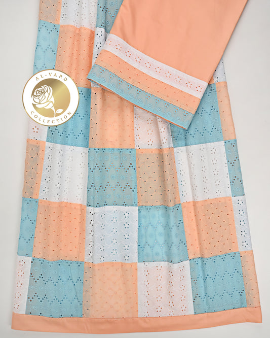Tri Color Hakoba Rida With Box Pattern & Peach Plain Pardi