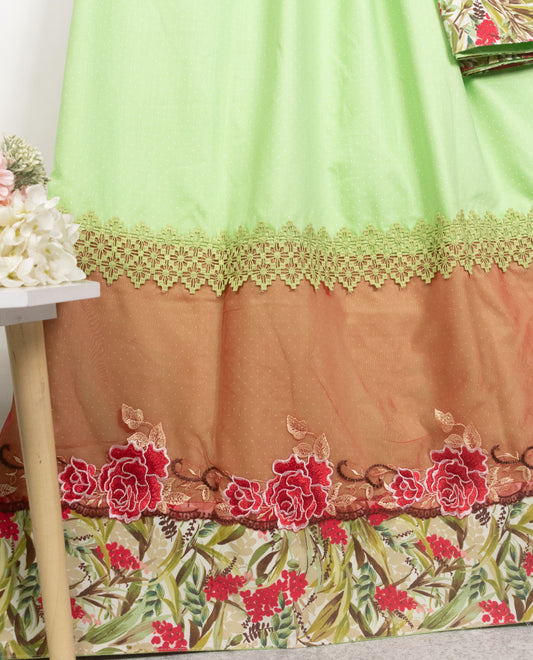 Light Green Rida With Smart Floral Lace & Floral Panel